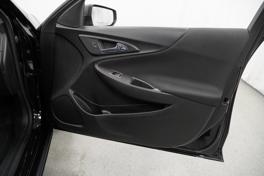 Used 2022 Chevrolet Malibu LS FWD image 45