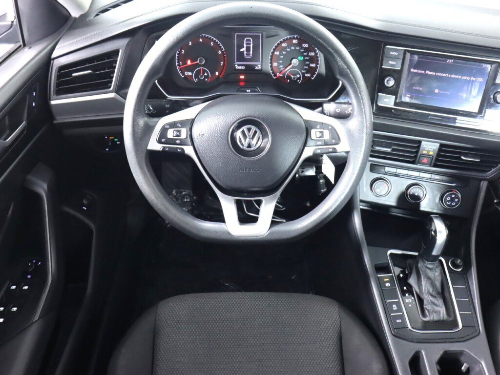 Used 2019 Volkswagen Jetta S image 27