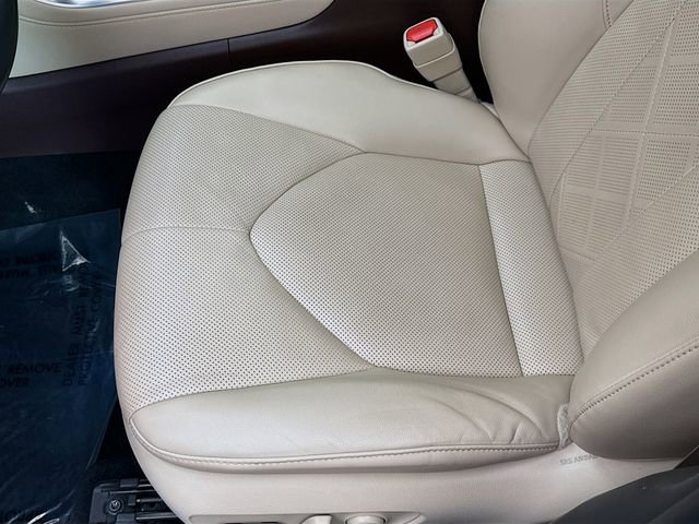 Used 2022 Toyota Highlander Platinum image 20