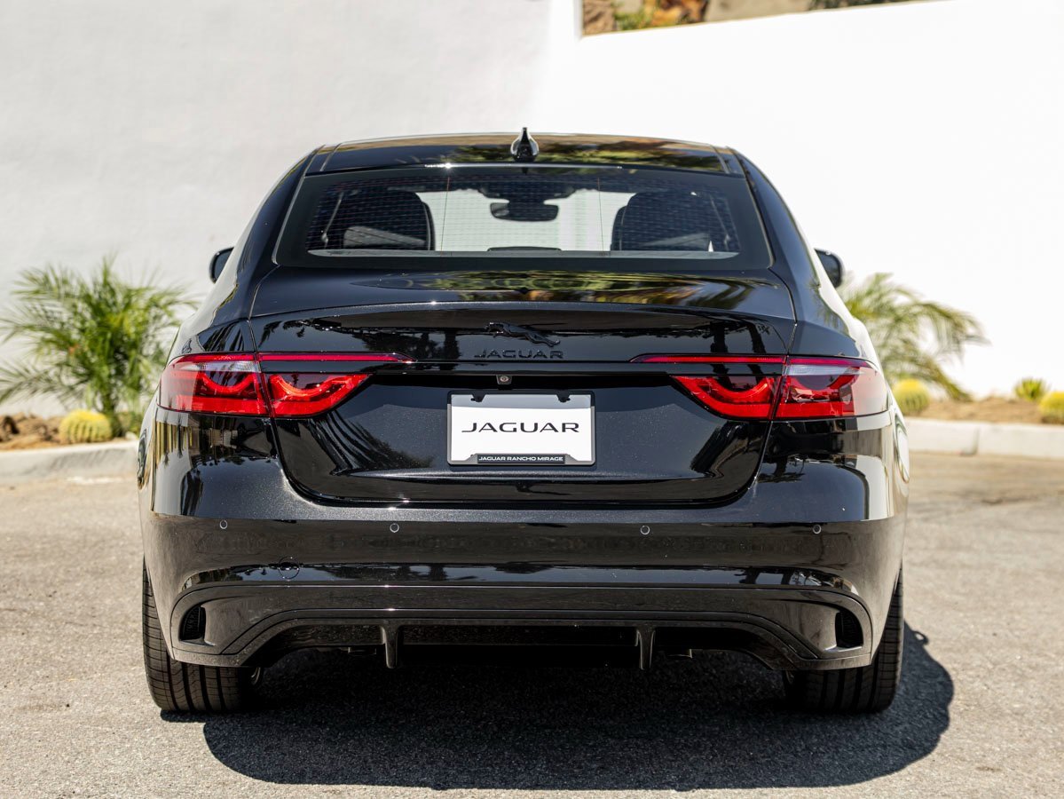 New 2024 Jaguar XF R-Dynamic SE image 8