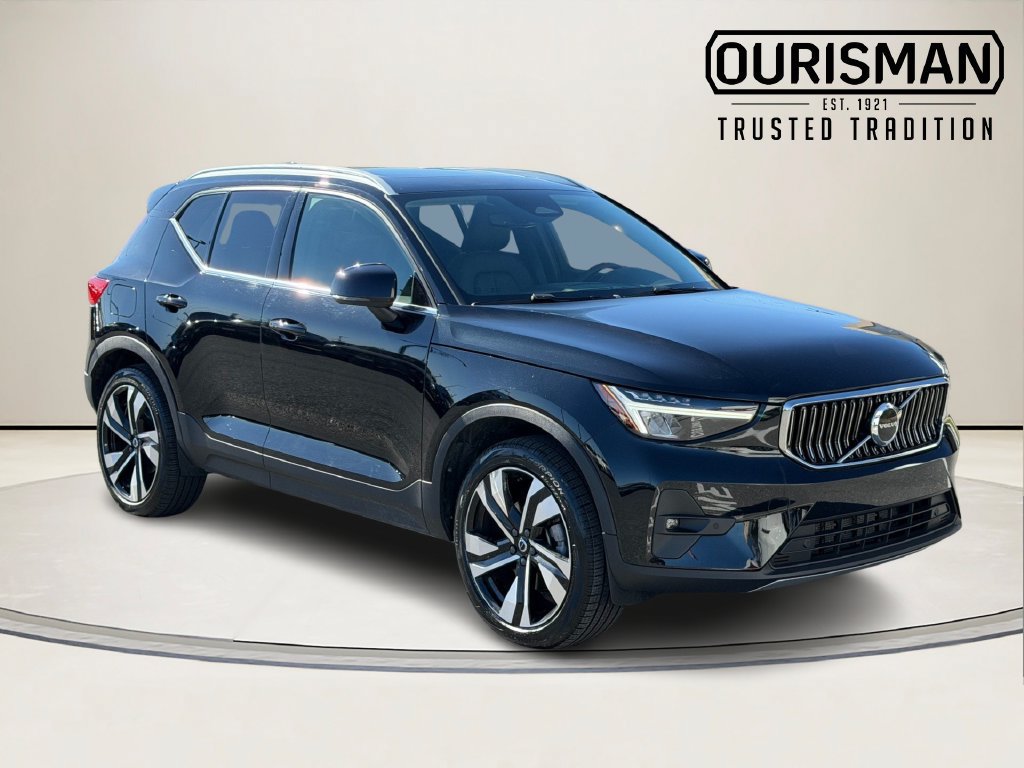 Certified 2023 Volvo XC40 B5 Plus w/ Protection Package Premier