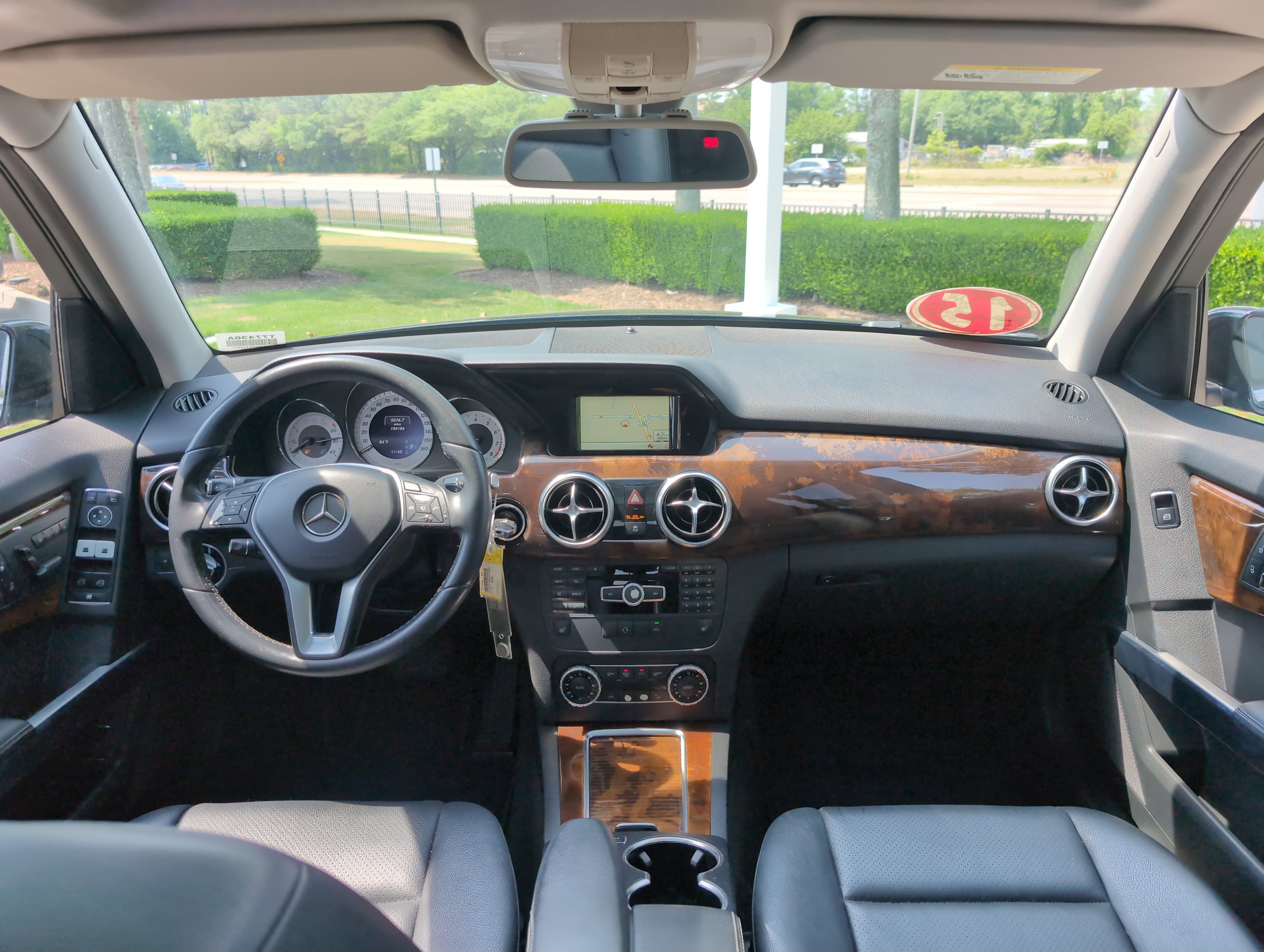 Used 2015 Mercedes-Benz GLK 350 4MATIC image 28
