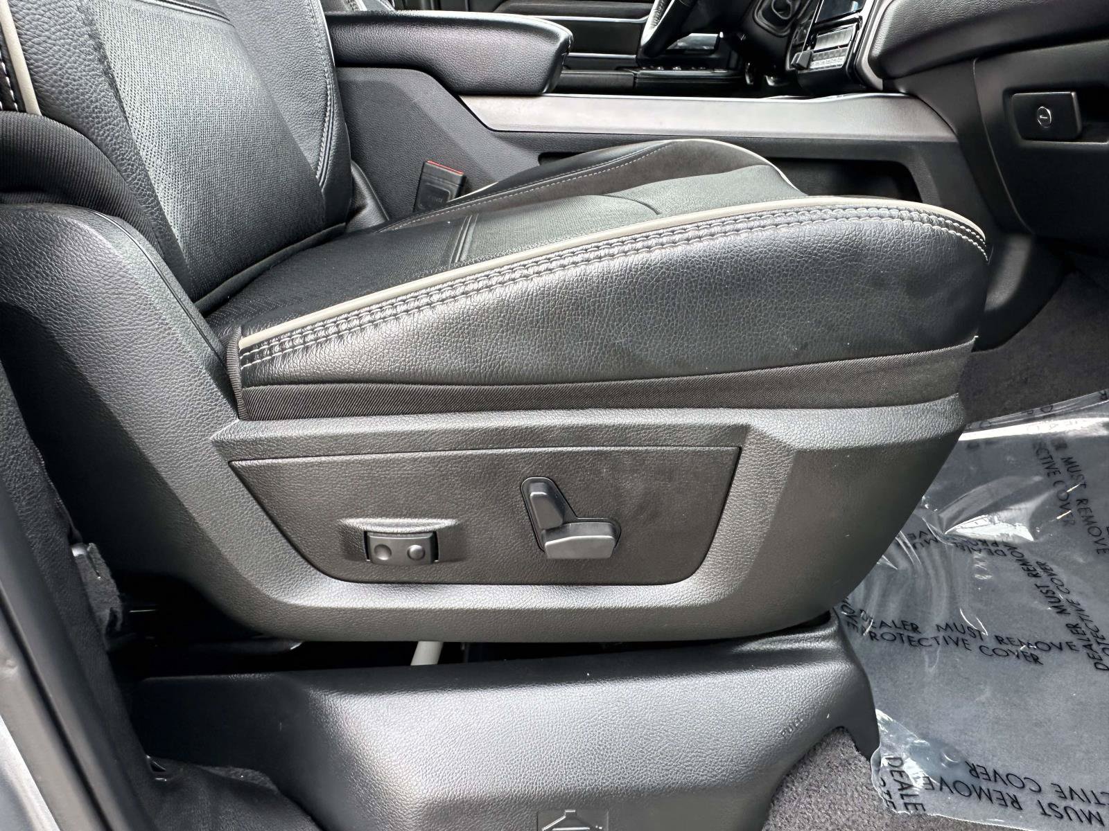 Used 2024 RAM 2500 Laramie w/ Sport Appearance Package AWD/4WD image 30