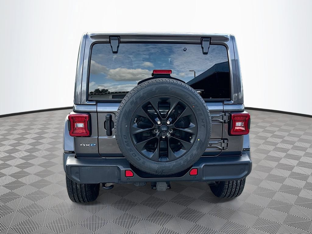 Used 2021 Jeep Wrangler Unlimited Sahara w/ Cold Weather Group image 7