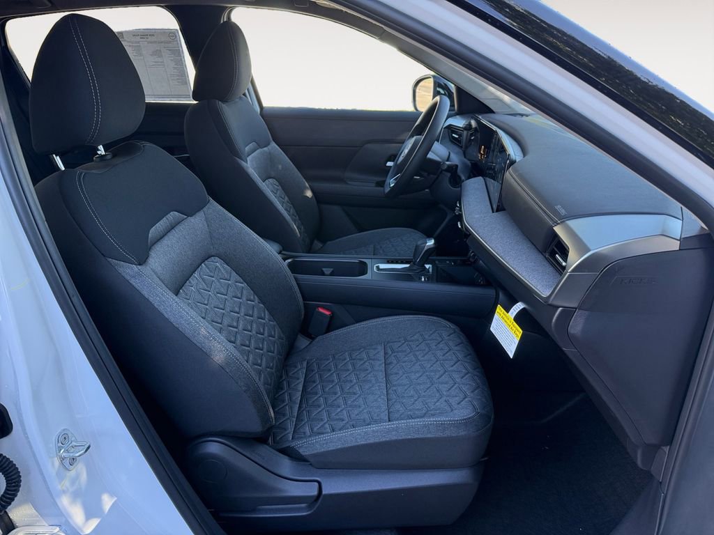 New 2026 Nissan Kicks SV w/ SV Premium Package AWD/4WD image 15