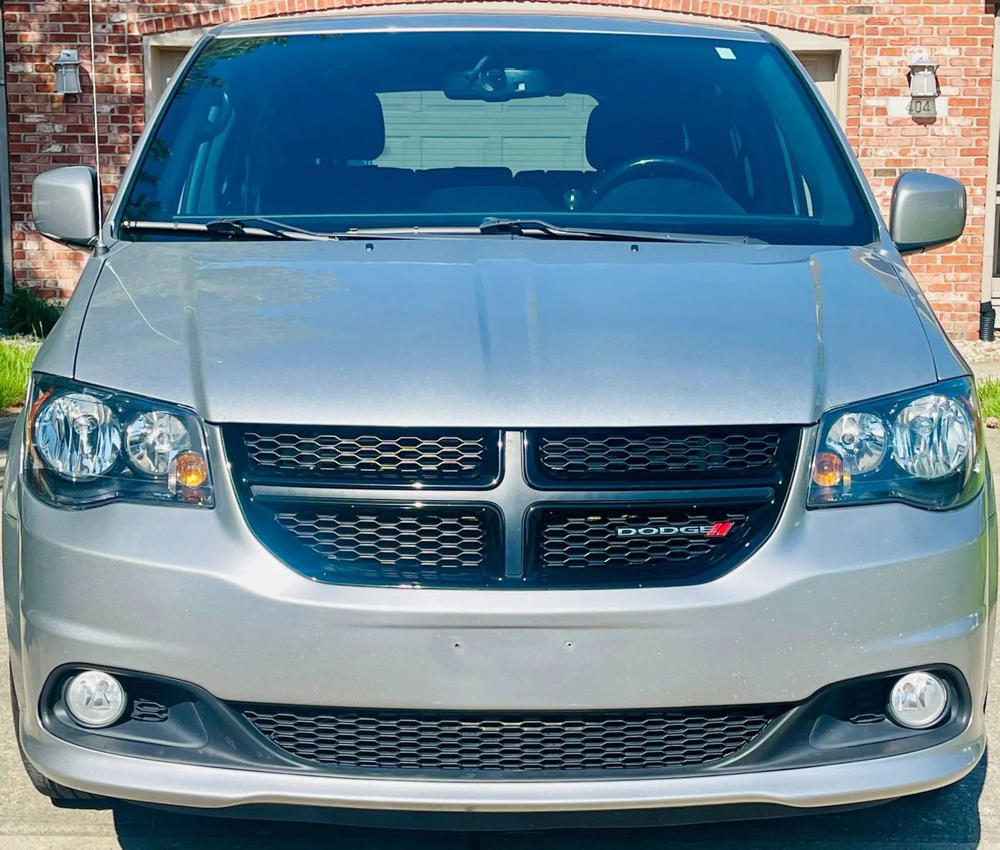 Used 2018 Dodge Grand Caravan SE FWD image 11