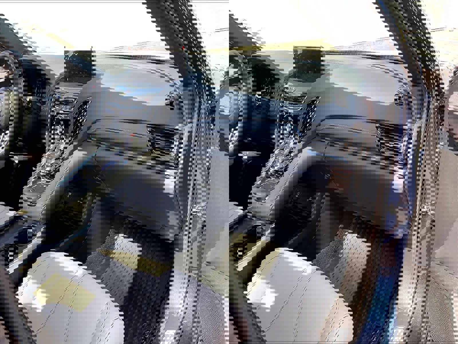 Used 2026 Acura RDX SH-AWD image 18