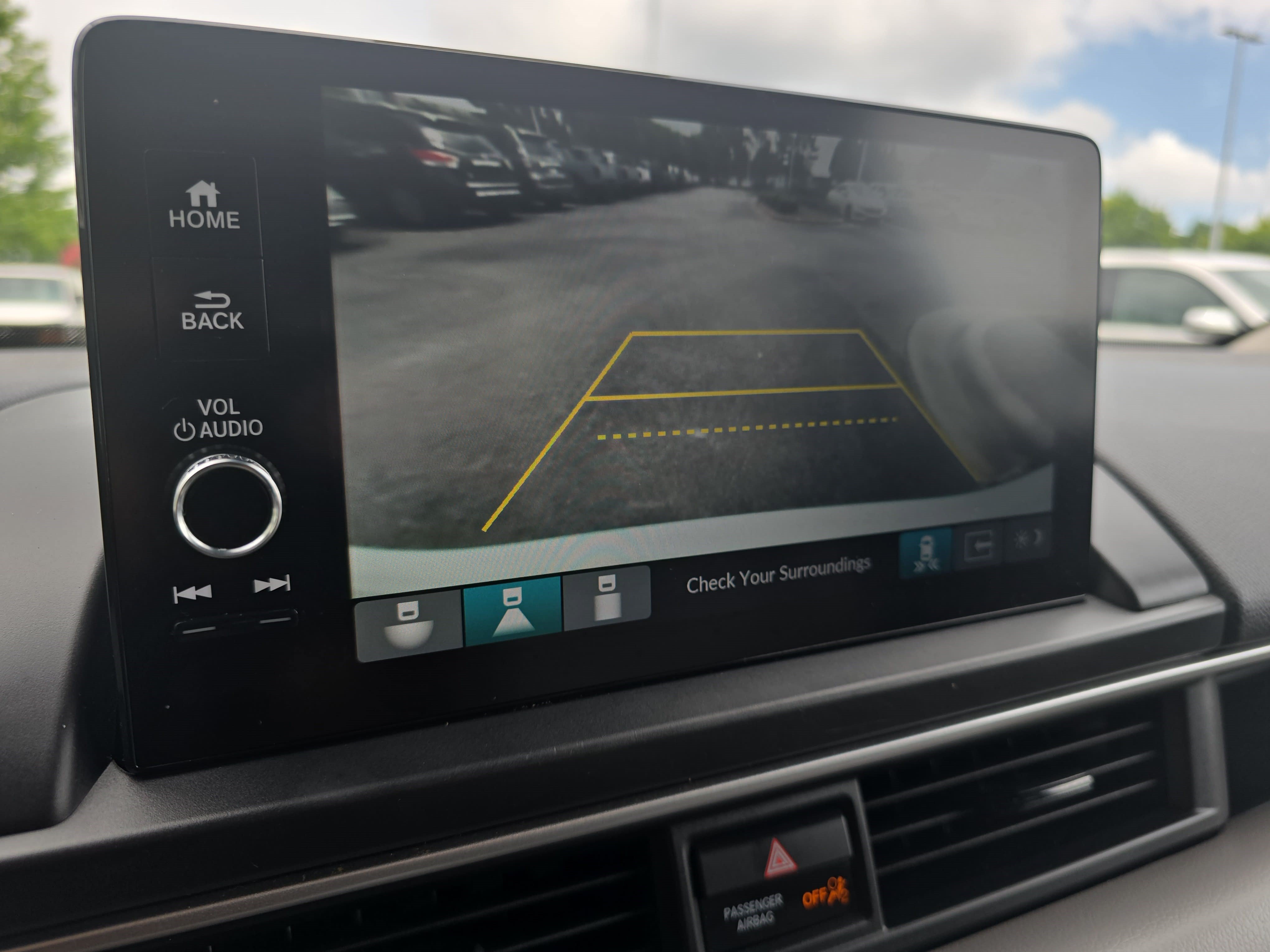 Used 2024 Honda Pilot Touring image 23