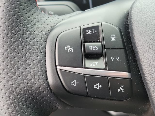 Used 2023 Ford Escape ST-Line w/ Tech Pack #1 AWD/4WD image 11