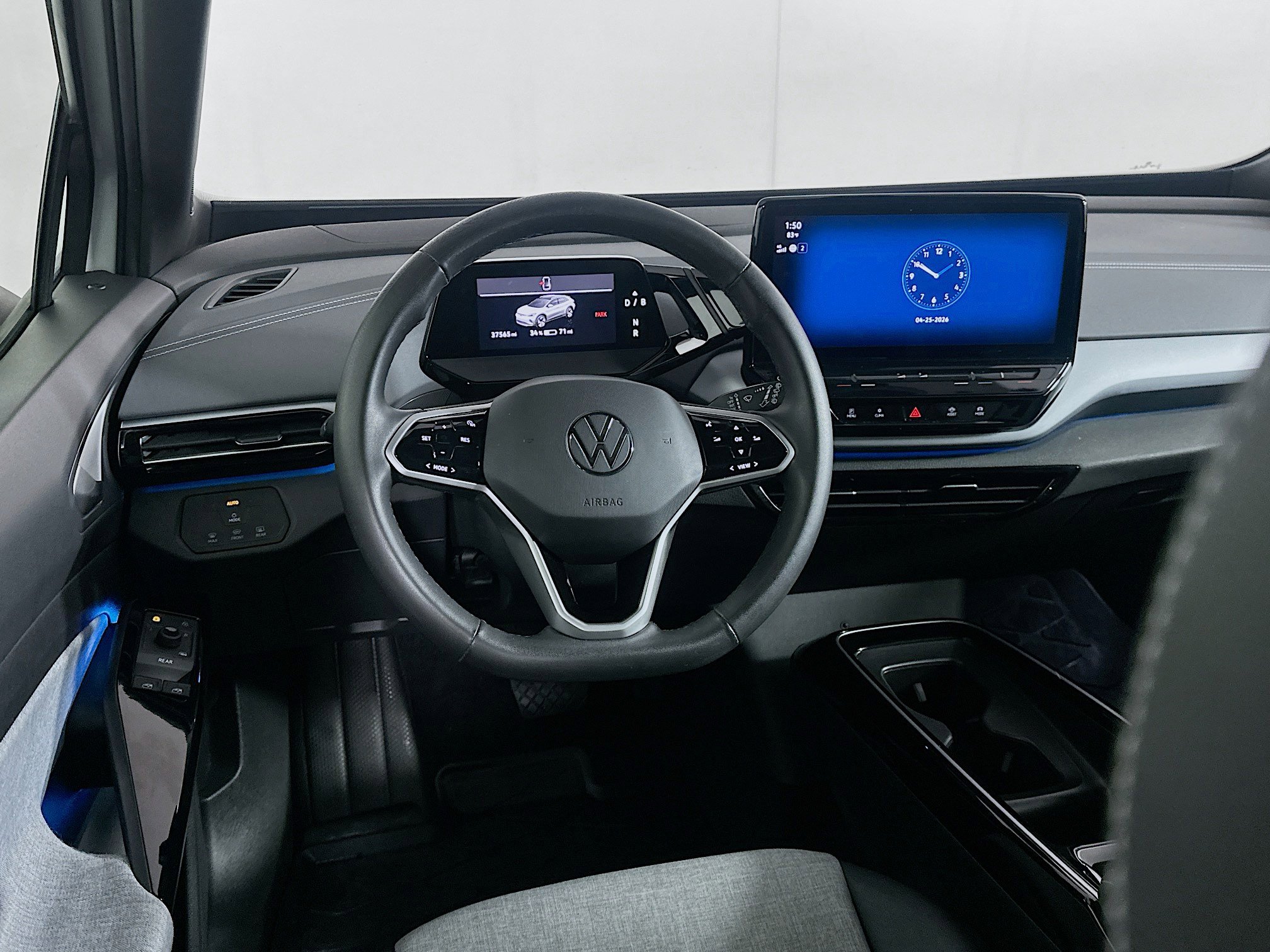 Used 2023 Volkswagen ID.4 Pro AWD/4WD image 18