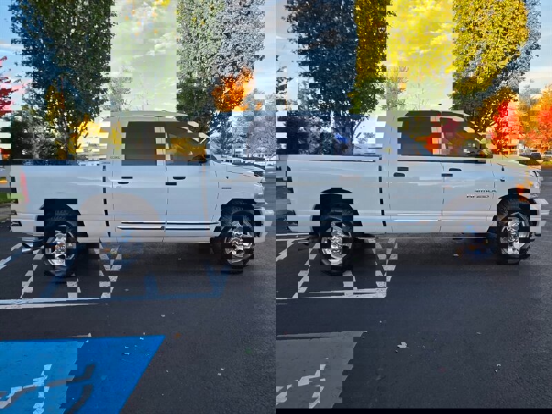 Used 2006 Dodge Ram 2500 Truck Laramie image 4