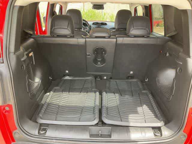 Used 2018 Jeep Renegade Limited FWD image 16
