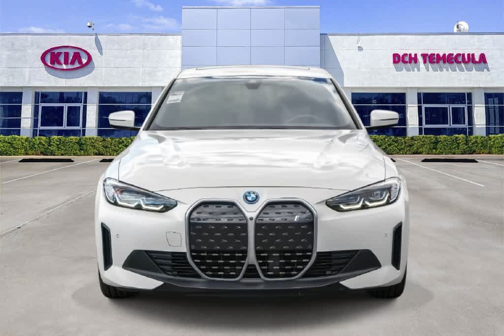 Used 2023 BMW i4 eDrive40 w/ Premium Package RWD image 2
