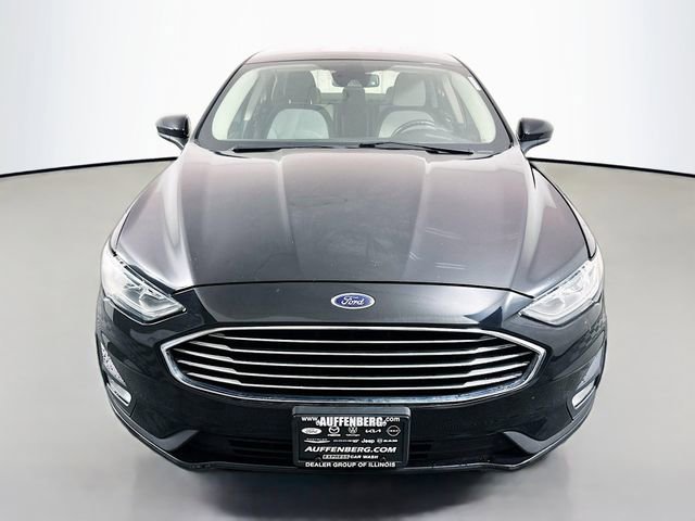 Used 2019 Ford Fusion SE w/ Equipment Group 151A image 2