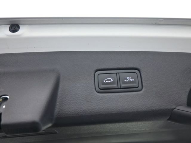 Used 2022 Kia Carnival SX image 9