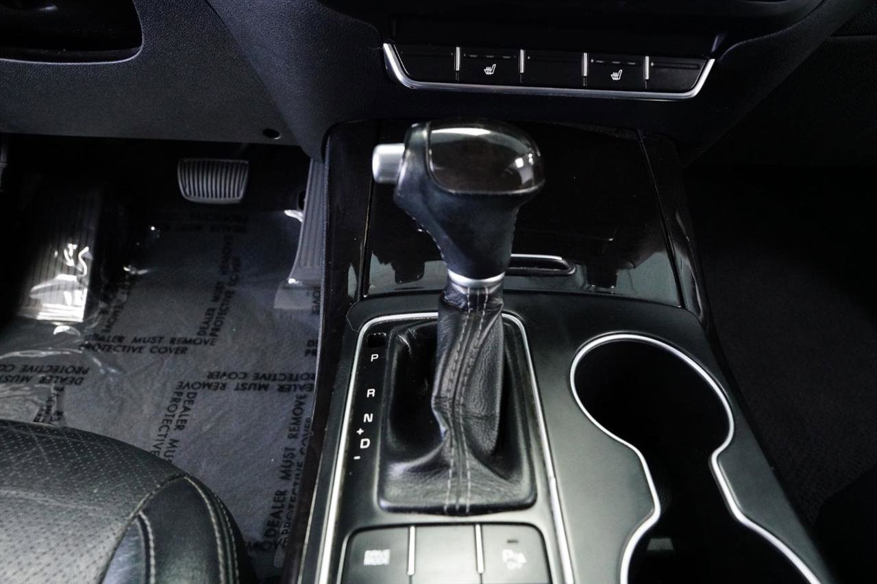 Used 2017 Kia Sorento EX image 14