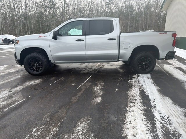 Certified 2021 Chevrolet Silverado 1500 LT Trail Boss w/ LPO, Dark Essentials Package image 2