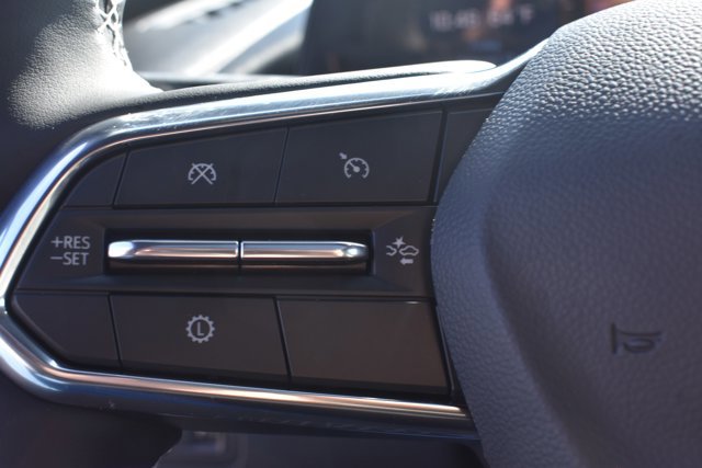 New 2026 Chevrolet Traverse LT w/ Sun and Wheel Package image 22