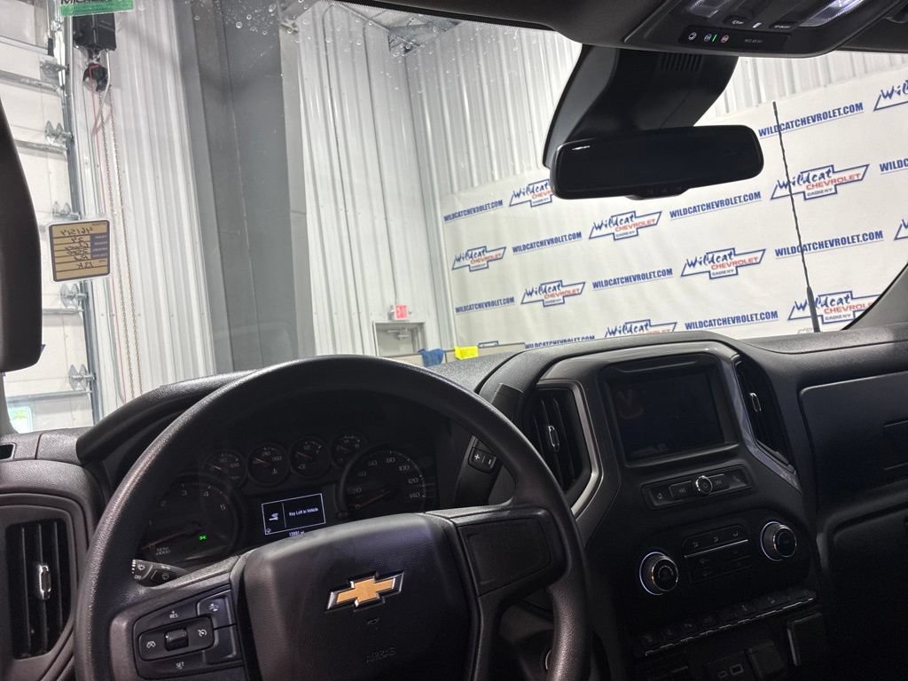 Used 2024 Chevrolet Silverado 2500 Custom w/ Custom Value Package AWD/4WD image 2