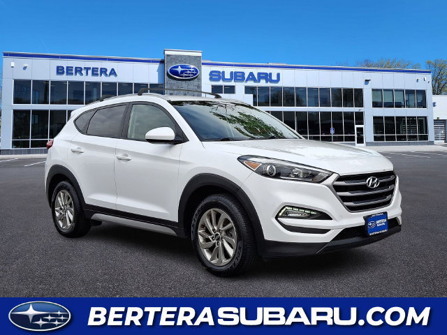 Used 2017 Hyundai Tucson SE w/ SE Popular Package 02 AWD/4WD image 1