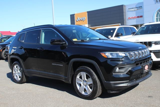 Used 2022 Jeep Compass Latitude w/ Convenience Group image 1