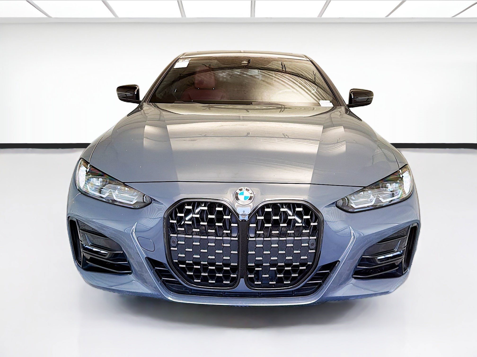 Used 2023 BMW 430i Coupe w/ M Sport Package RWD image 2