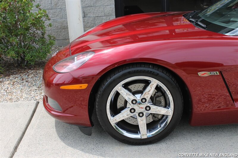 Used 2007 Chevrolet Corvette Convertible w/ Preferred Equipment Group RWD image 11