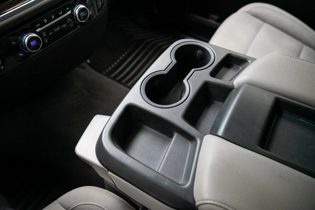 Used 2022 GMC Sierra 1500 SLE image 30