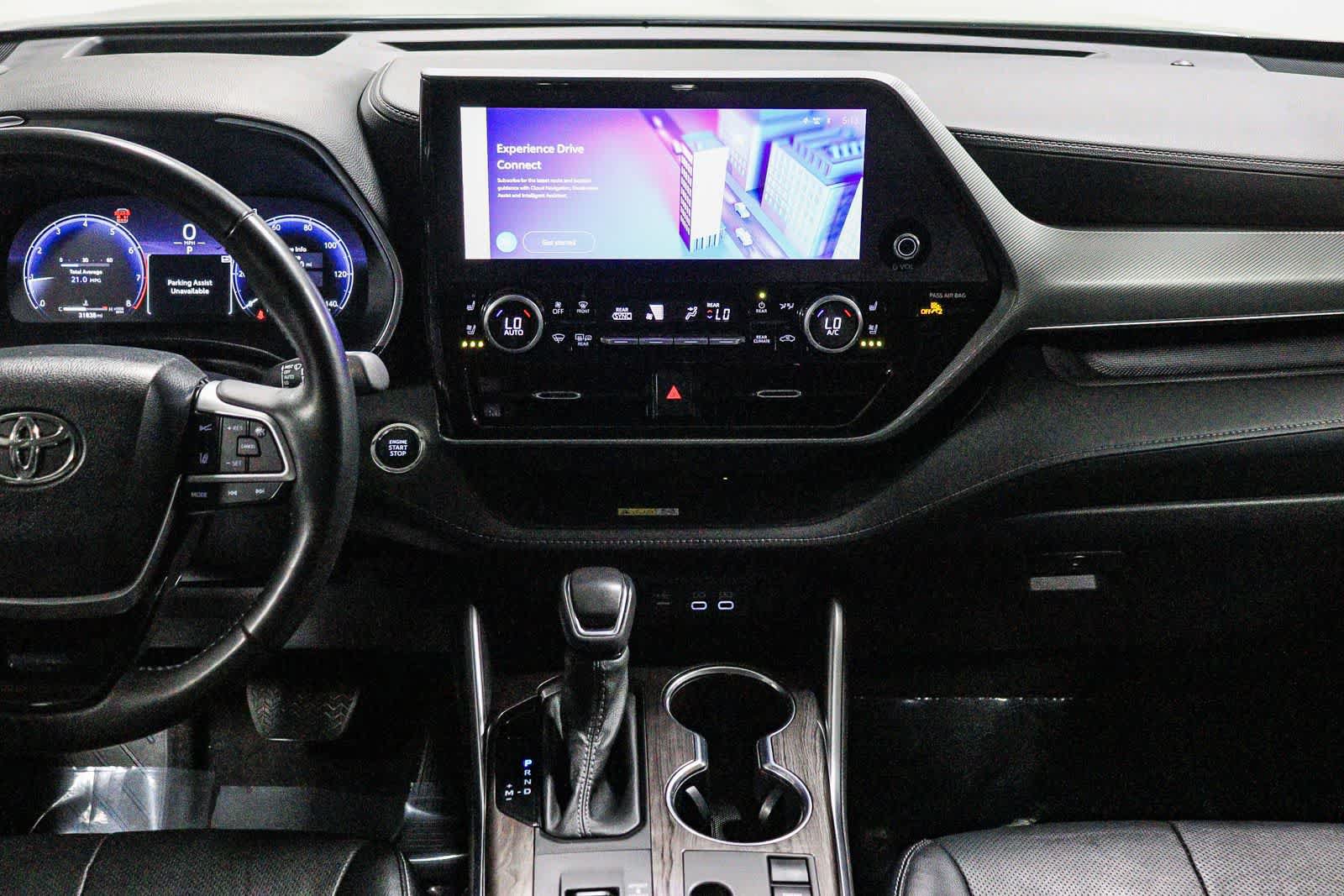 Used 2023 Toyota Highlander Platinum FWD image 15