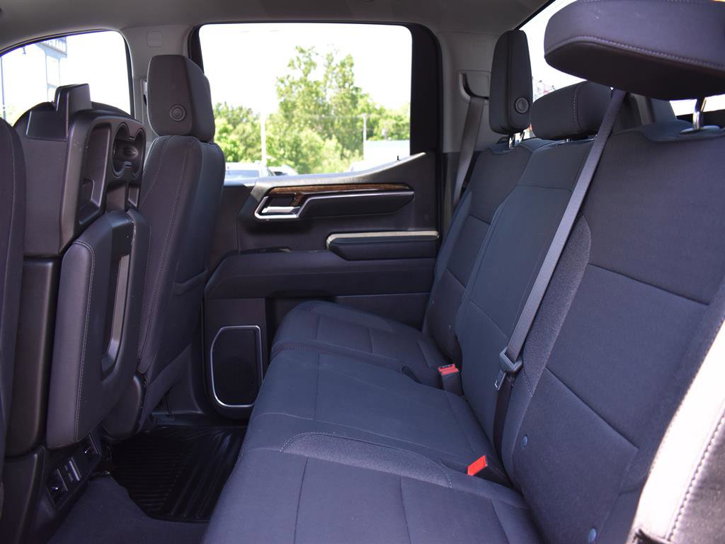 New 2025 GMC Sierra 1500 SLE image 11