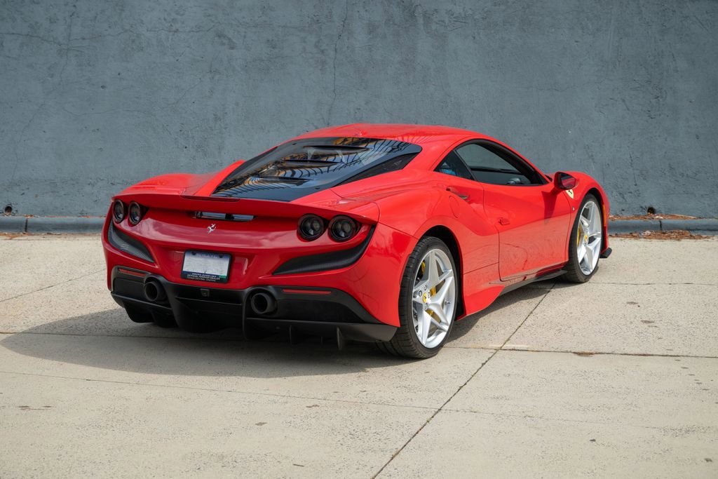 Used 2022 Ferrari F8 Tributo image 7
