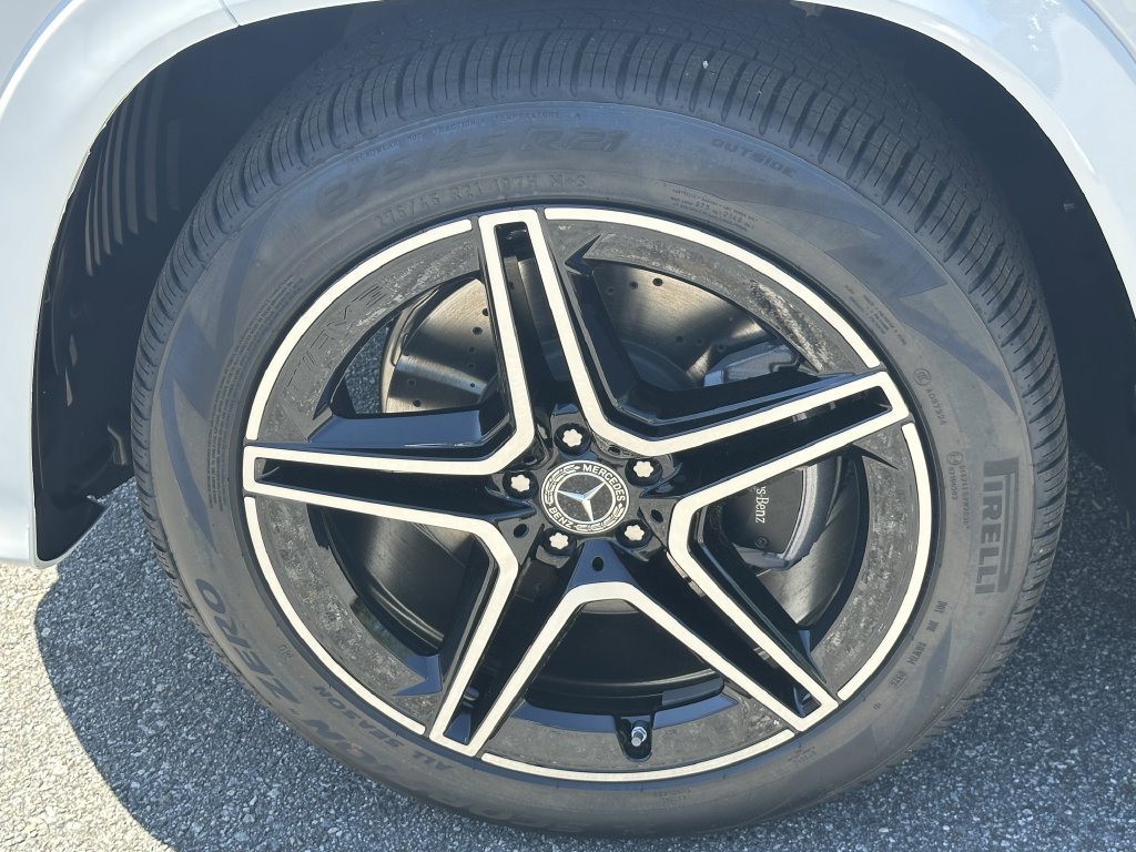 New 2026 Mercedes-Benz GLS 450 4MATIC image 13