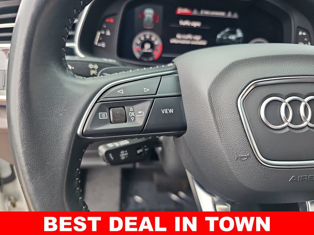 Used 2019 Audi Q8 Premium Plus w/ Premium Plus AWD/4WD image 17