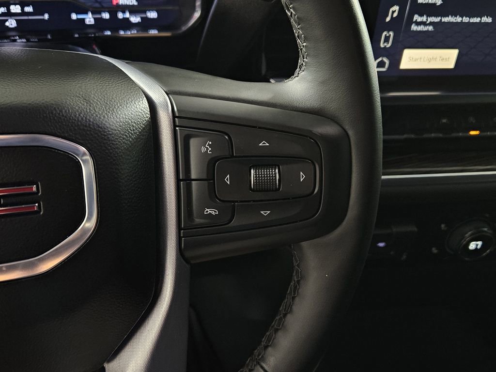 Used 2025 GMC Sierra 1500 Elevation image 18