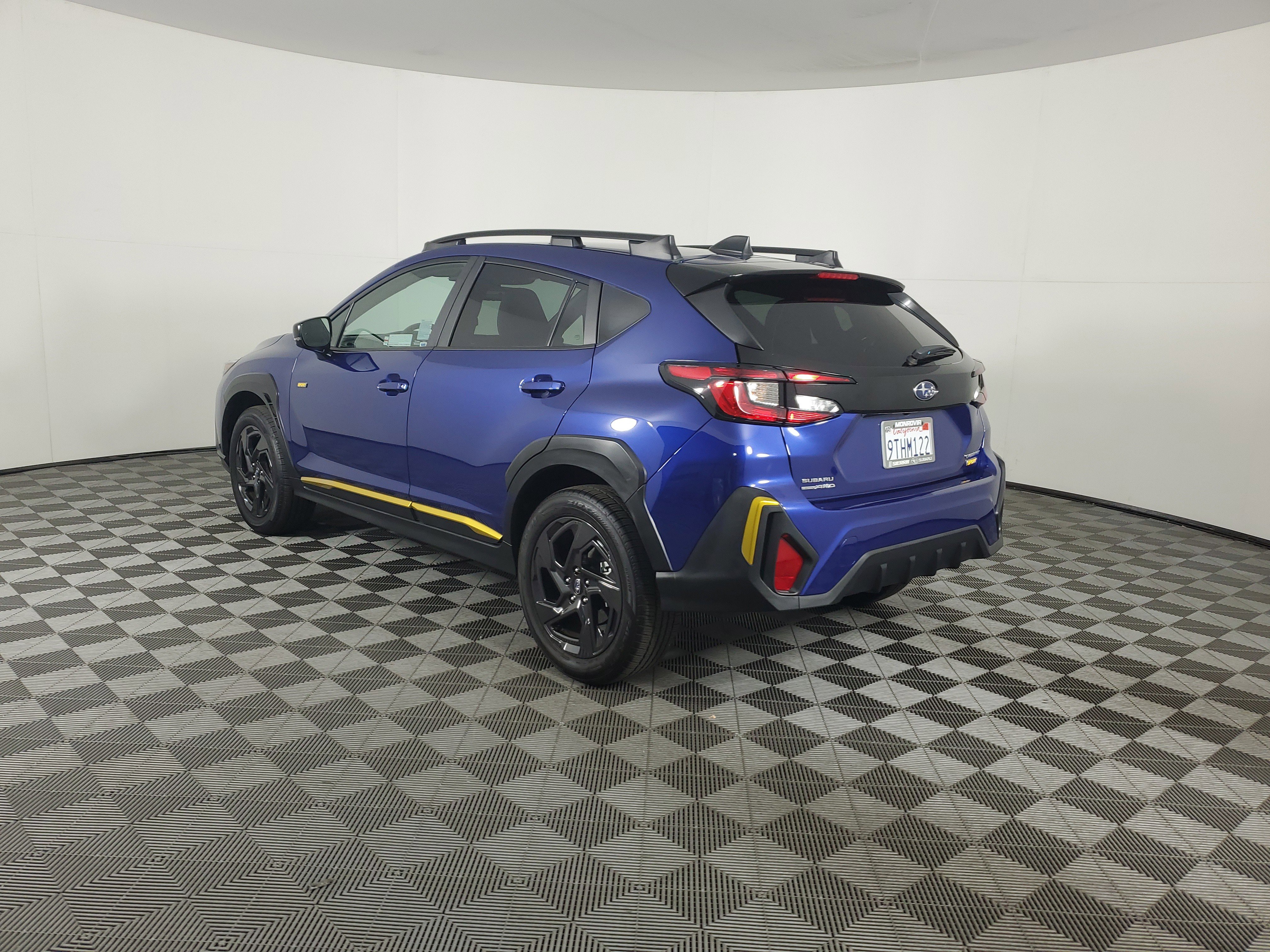 Used 2025 Subaru Crosstrek 2.5i Sport w/ Crosstrek Mirror Package image 6
