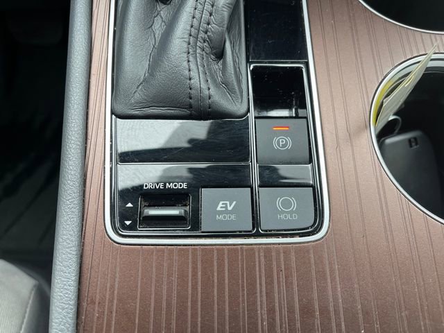 Used 2021 Toyota Sienna LE image 25