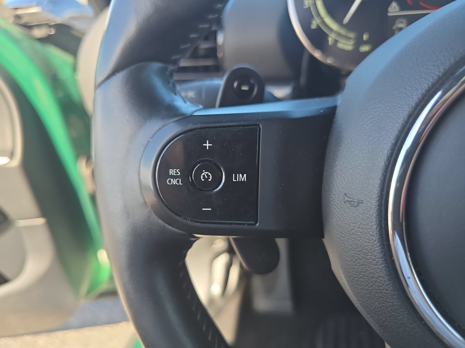 Used 2022 MINI Cooper Clubman S AWD/4WD image 22