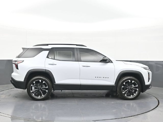 New 2027 Chevrolet Equinox RS AWD/4WD image 12