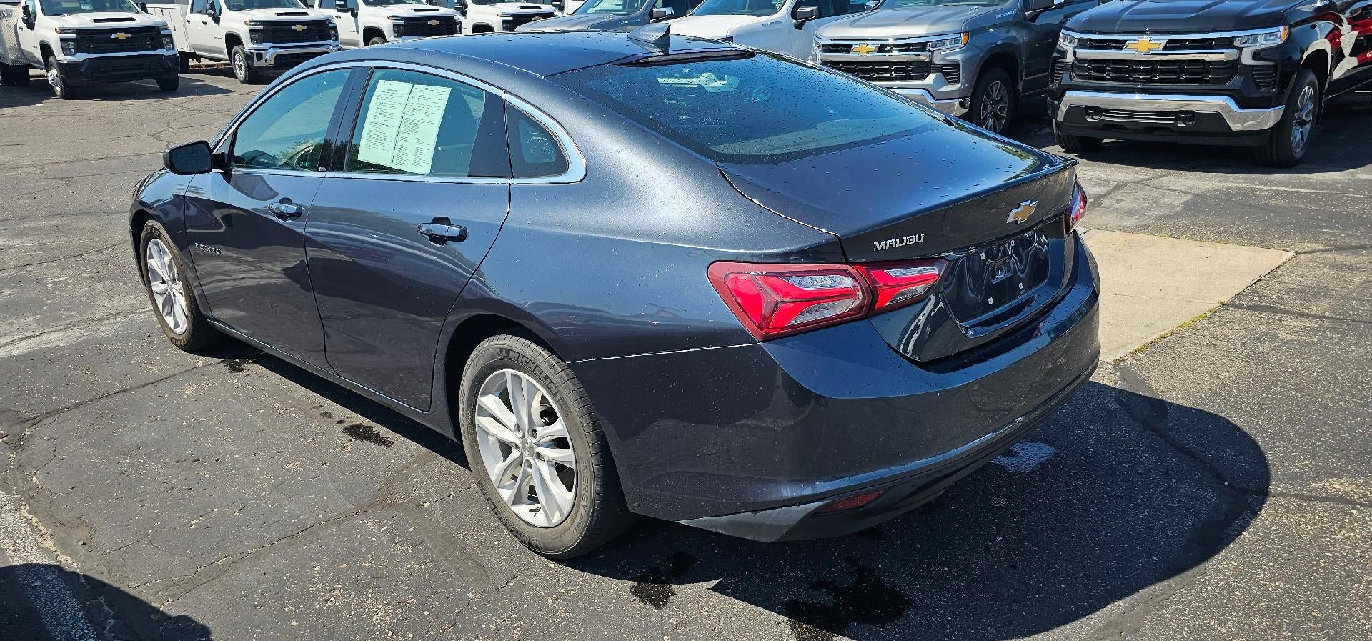Used 2021 Chevrolet Malibu LT FWD image 5