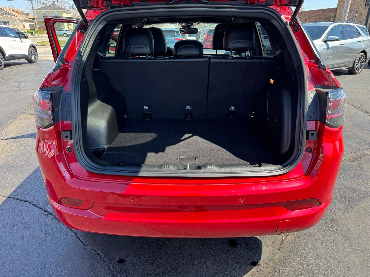 Used 2024 Jeep Compass Limited w/ High Altitude Package image 29