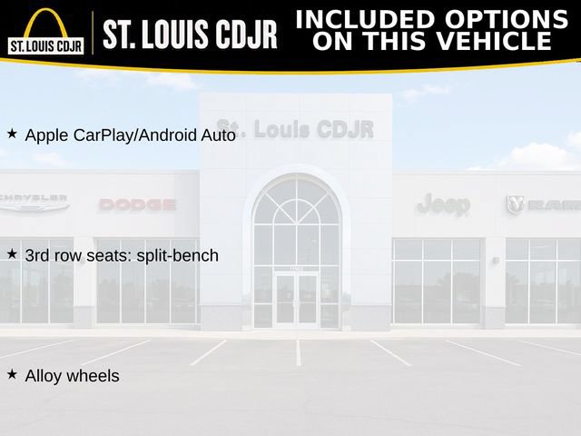 Used 2018 Buick Enclave Essence AWD/4WD image 10