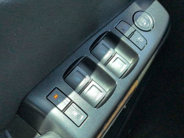 Used 2020 Chevrolet Suburban LT AWD/4WD image 24
