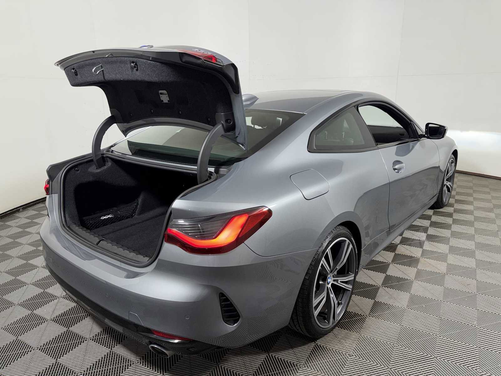 Certified 2023 BMW 430i xDrive Coupe w/ Premium Package image 23