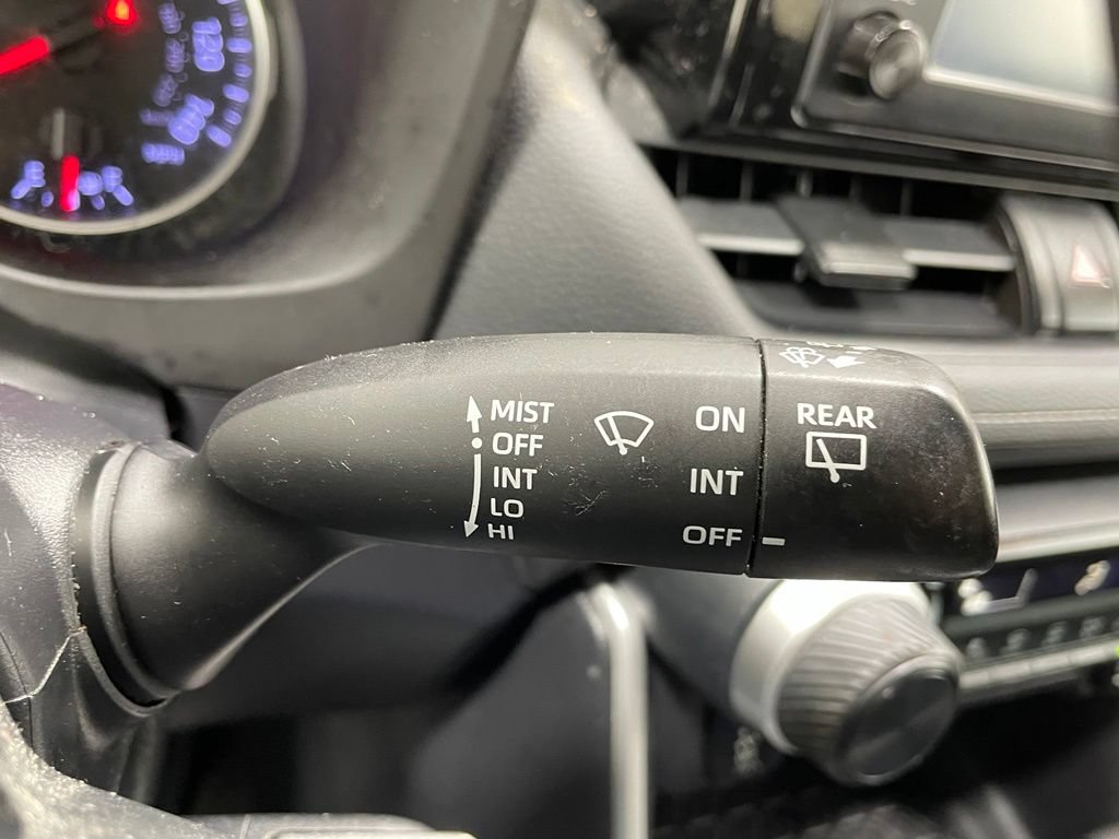 Used 2019 Toyota RAV4 LE w/ All Weather Liner Package AWD/4WD image 27