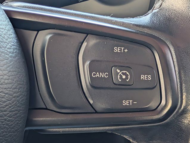 Used 2021 Jeep Gladiator Sport image 21