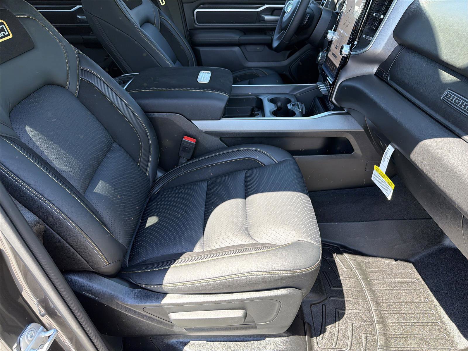 New 2026 RAM 1500 Big Horn AWD/4WD image 12