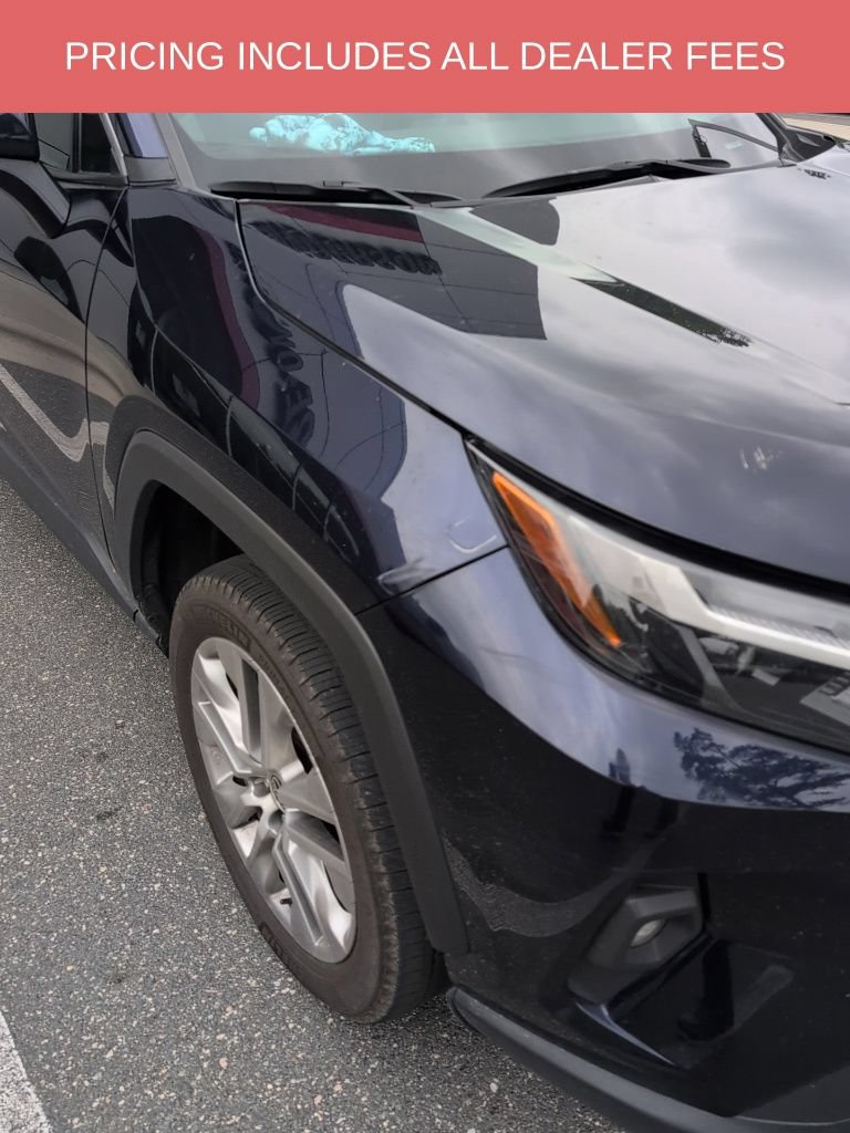 Used 2023 Toyota RAV4 XLE Premium AWD/4WD image 16