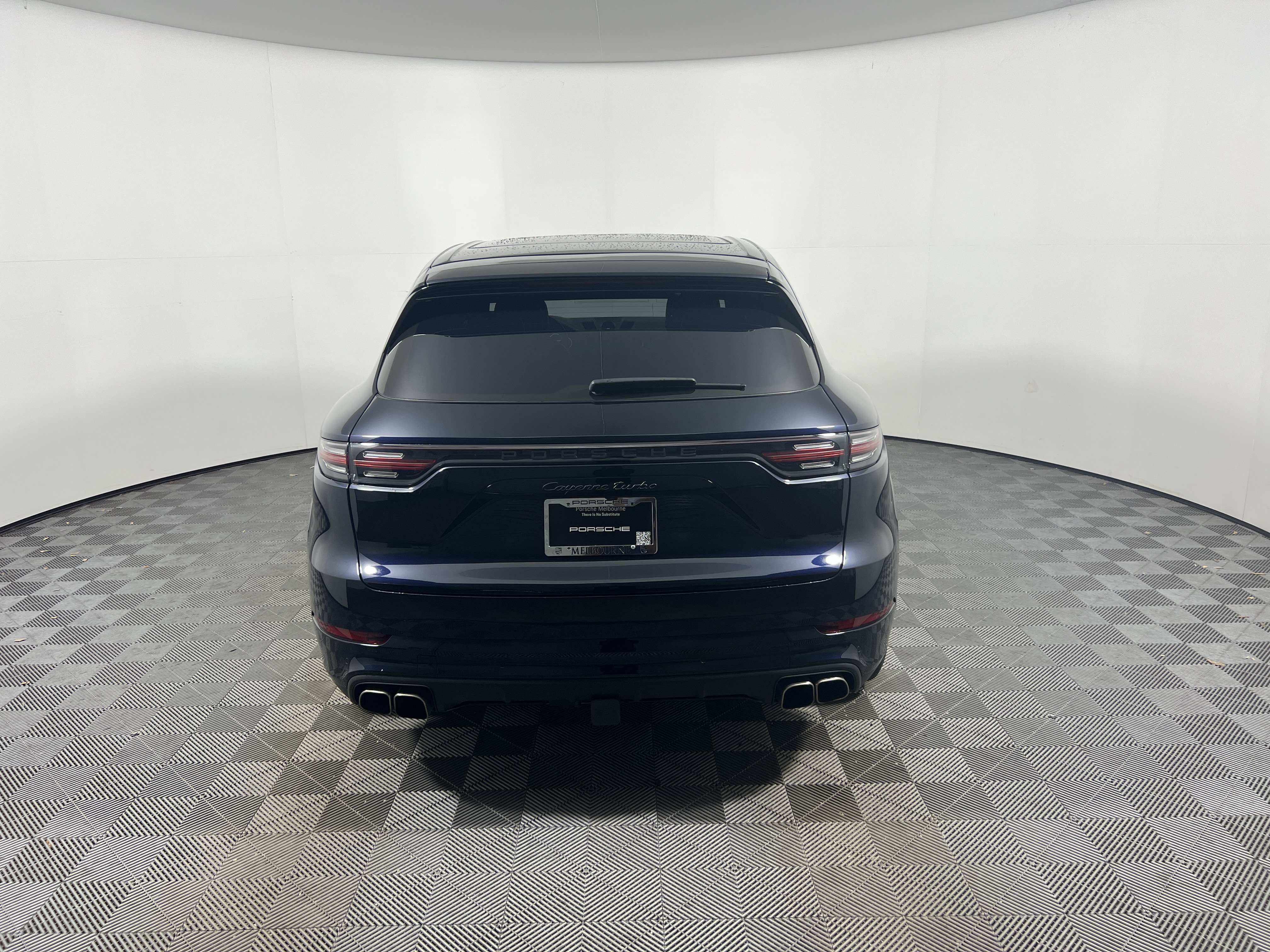 Certified 2023 Porsche Cayenne Turbo AWD/4WD image 6