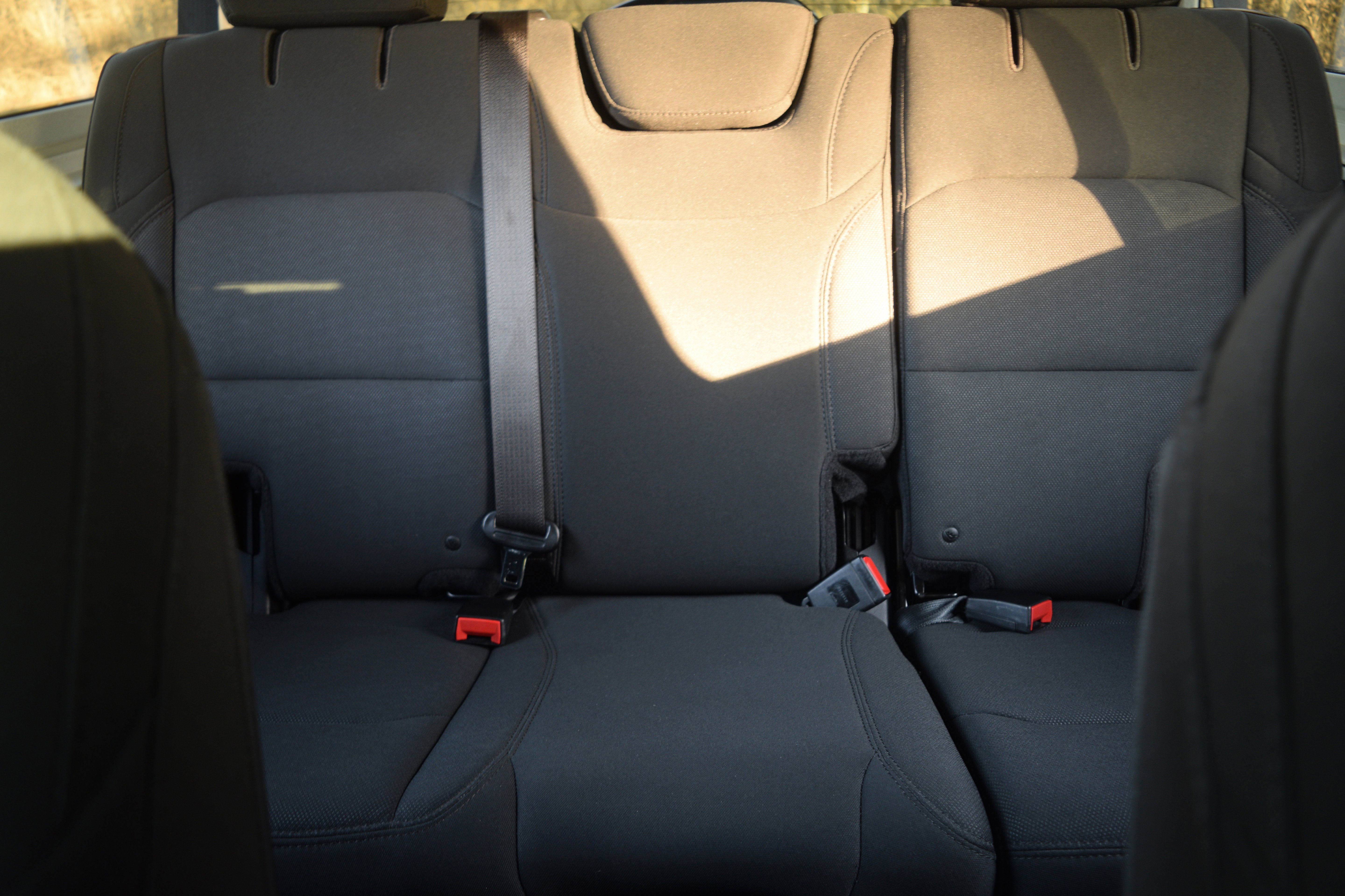 Used 2018 Jeep Wrangler Unlimited Sahara image 16