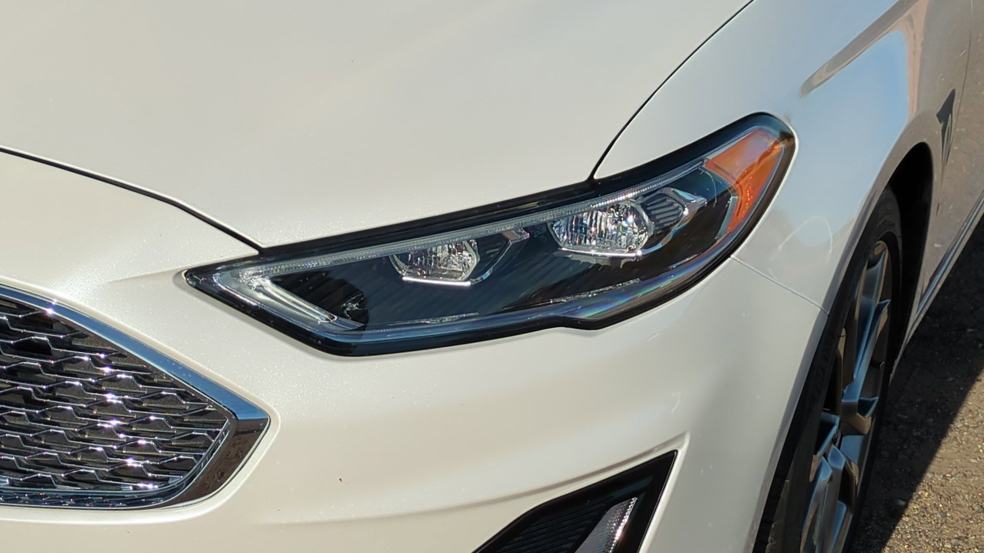 Used 2020 Ford Fusion Titanium image 10